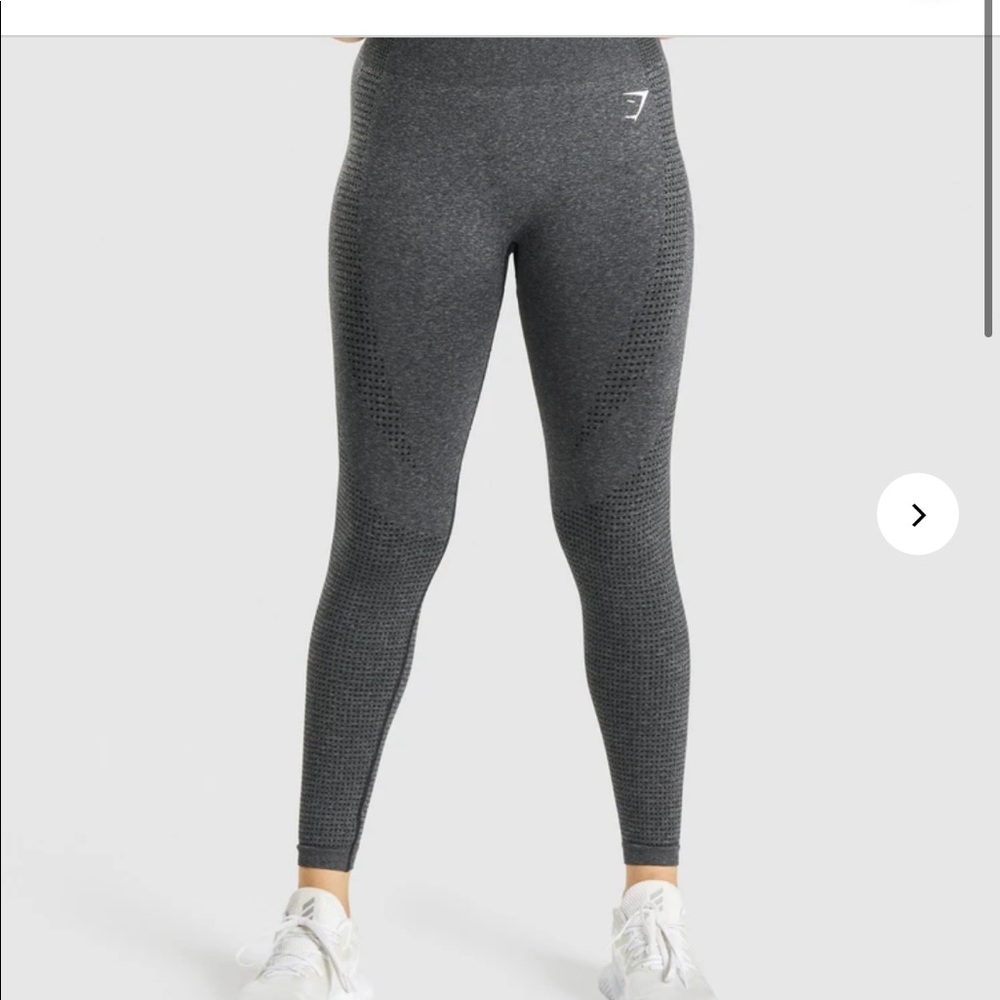 Gymshark vital seamless 2.0 women’s leggings charcoal marl. Size M.Great cond.